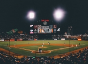 开云在线赛事平台-F1新赛季揭幕战与佛罗伦萨封锁曼联，体育世界的双重焦点