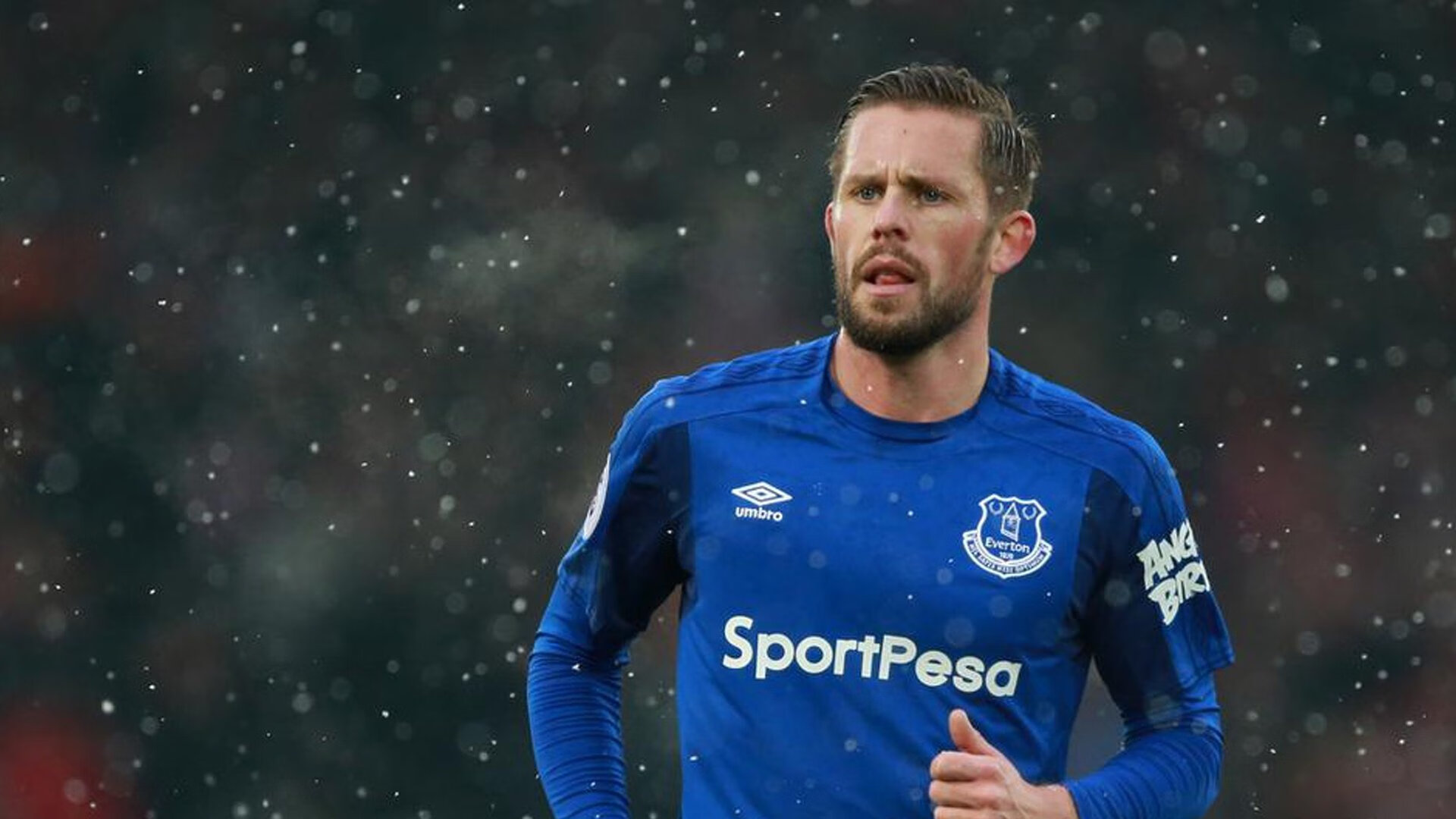 意甲焦点战之夜，厄德高，舞台越大越强