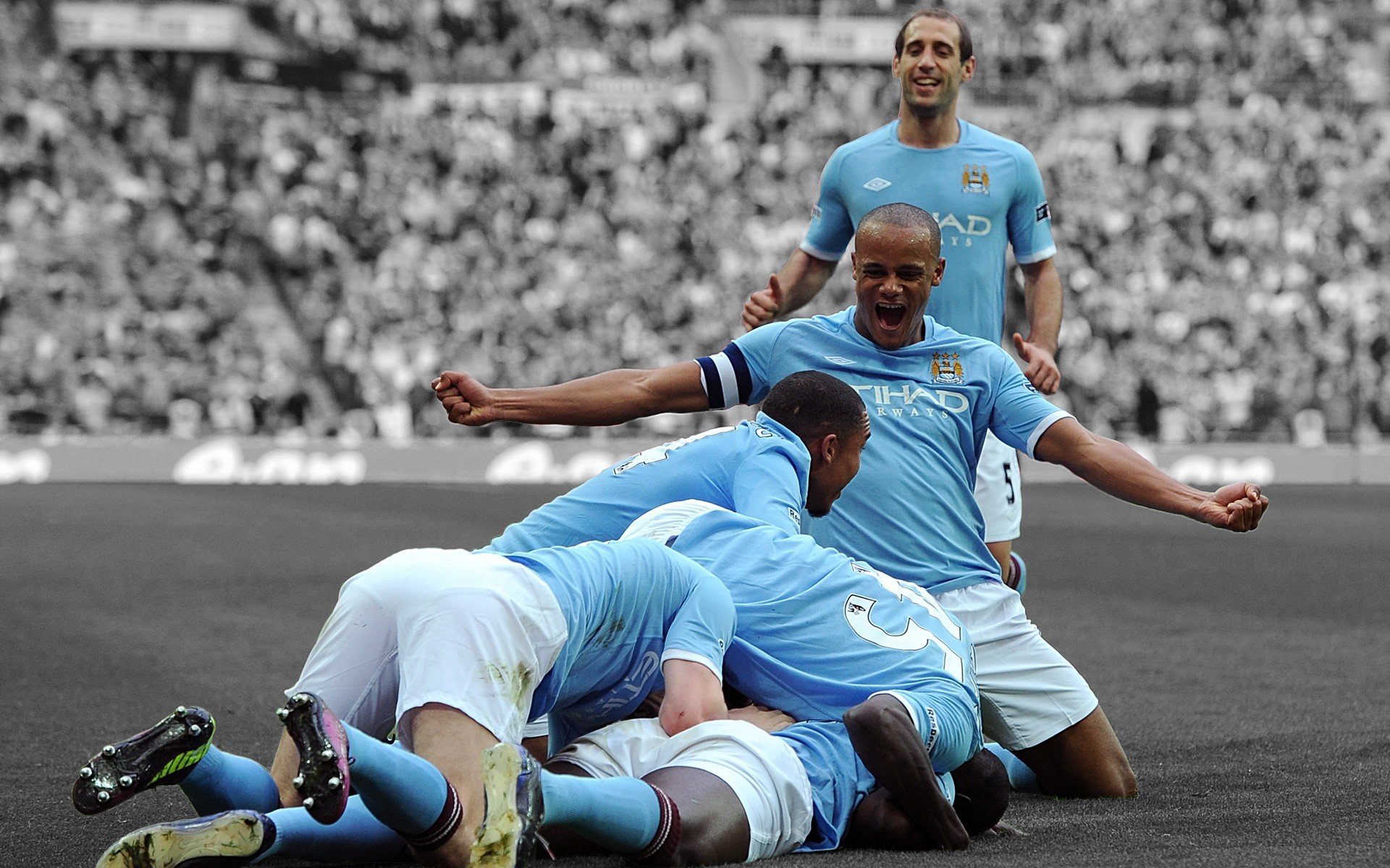 从克罗地亚的坚韧到维尼修斯的锋芒，一场改写足球美学的唯一性之战